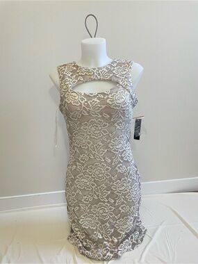 NightWayBeige Lace Mini Dress with Keyhole
